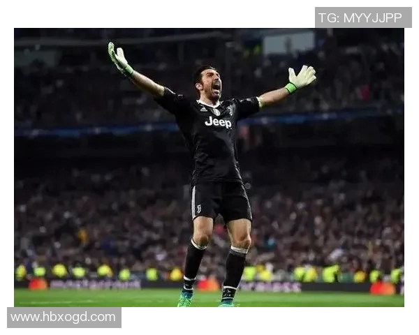 追忆足球传奇球星的荣耀岁月与不朽传奇,回顾他们的辉煌与感动瞬间 追忆足球传奇球星的荣耀岁月与不朽传奇,回顾他们的辉煌与感动瞬间